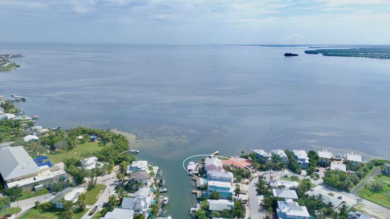 Island Bay House Unit A by Anna Maria Vacations