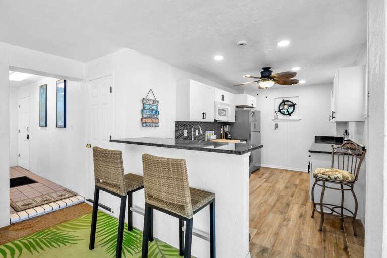 Poolside Kitchen