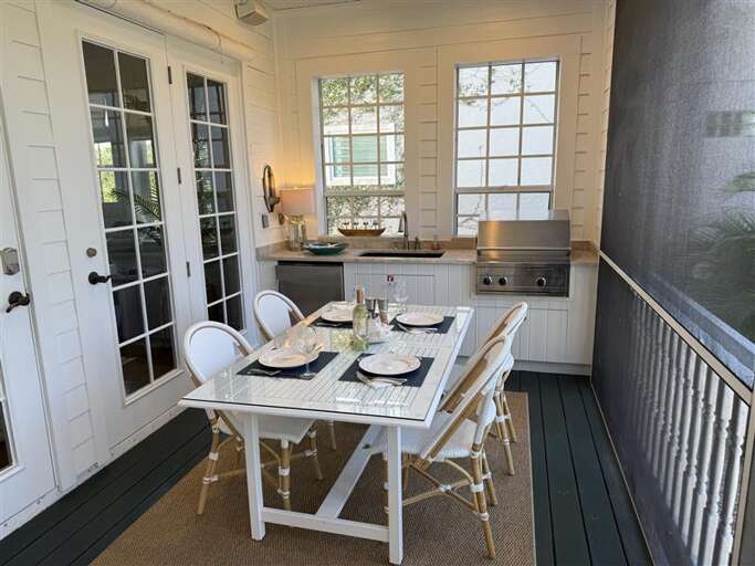 outdoor dining area