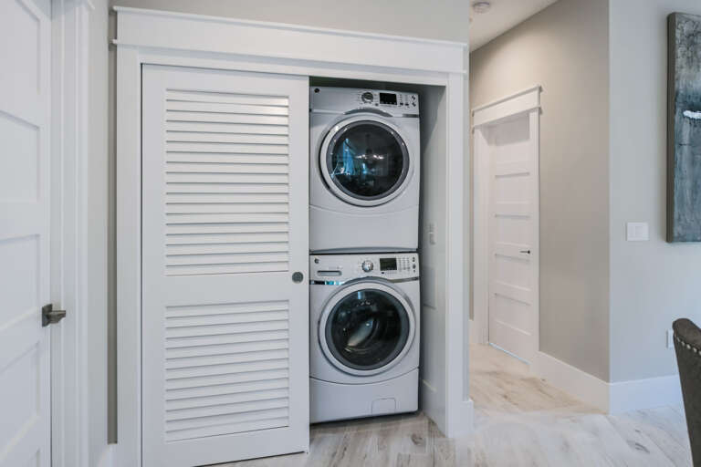 Washer/Dryer on Main Living Area