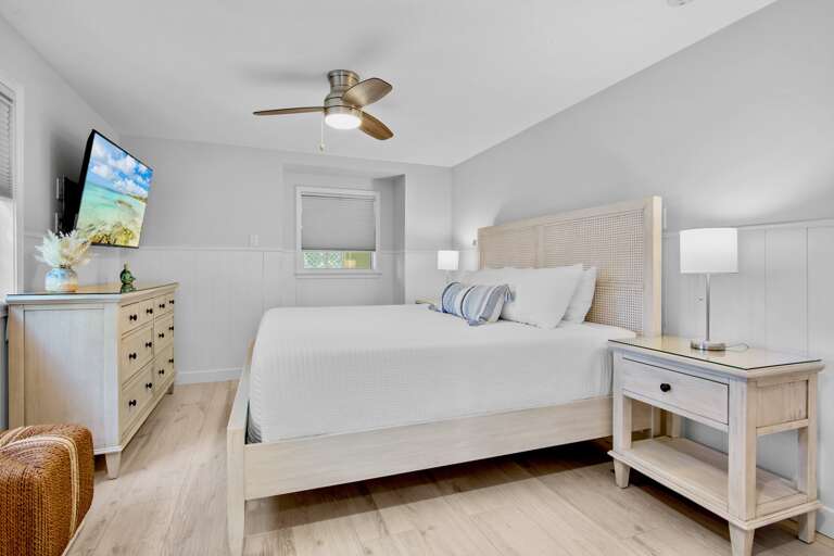 Third Bedroom, King