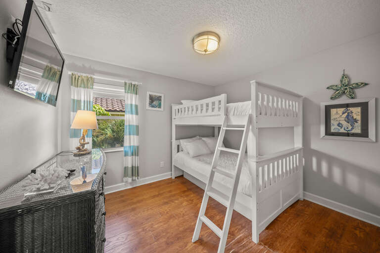 Third Bedroom, Full over Full bunk bed with Twin Trundle