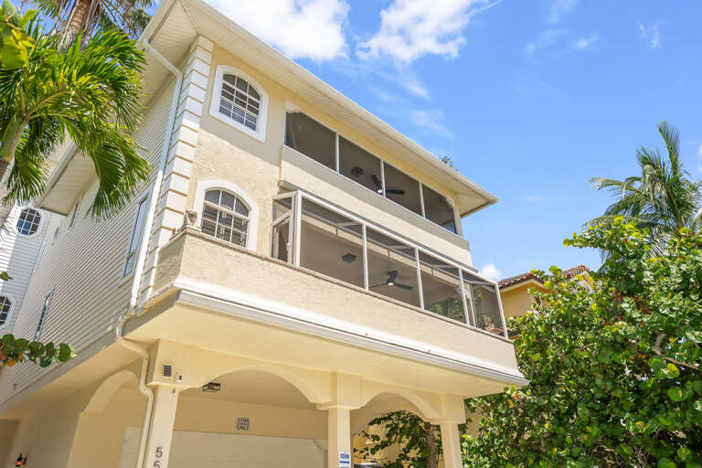 Island Sun by Siesta Key Luxury Rental Properties