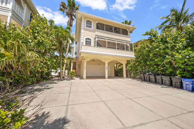 Island Sun by Siesta Key Luxury Rental Properties