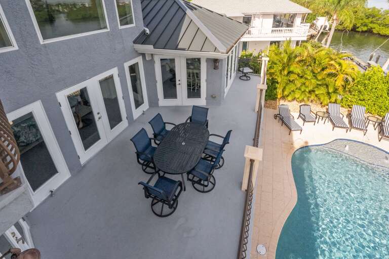 Balcony Dining Area