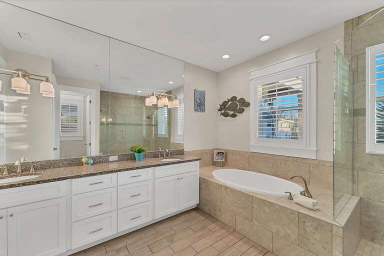 Primary Bathroom, Ensuite