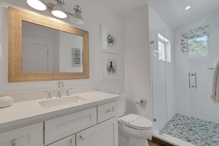 Fifth Bathroom, Ensuite