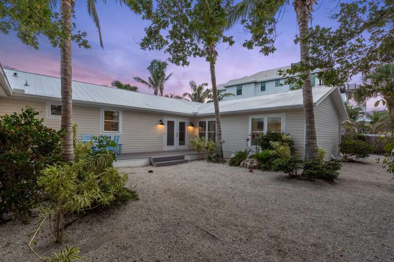 Sunset Splash by Siesta Key Luxury Rental Properties