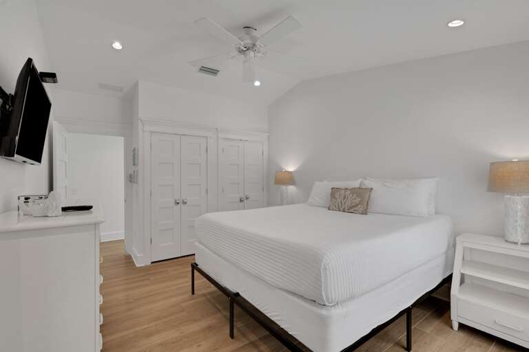 Fourth Bedroom, King