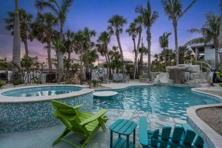 Private Pool and Spa