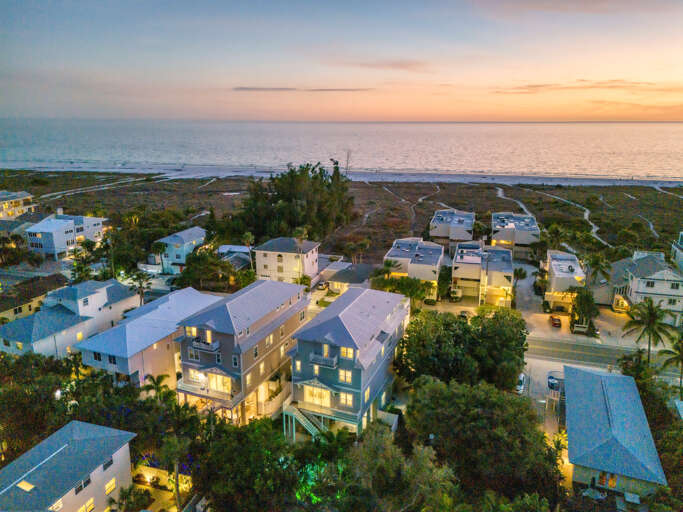 Close to Gulf beaches