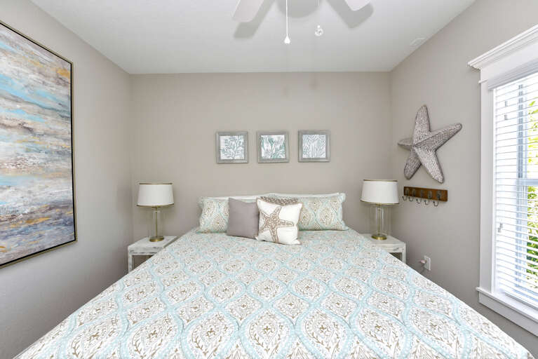 Fifth Bedroom, King bed