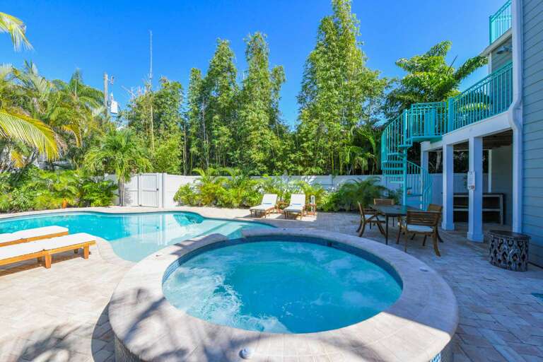 Outdoor Seating Overlooking Pool