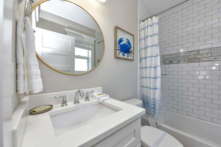 Sixth Bedroom, Ensuite Bathroom