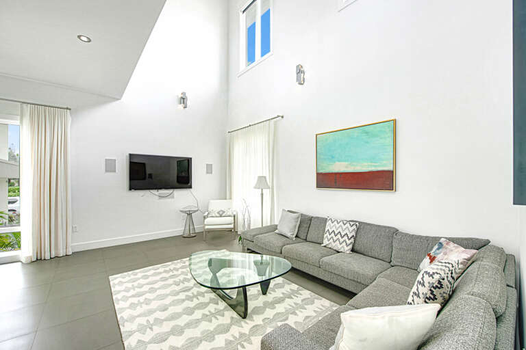 Living Room with HDTV and WiFi Throughout Home