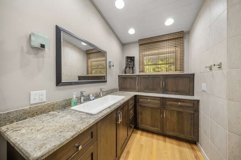 The Shaded Sanctuary - Siesta Key Luxury Rental Properties