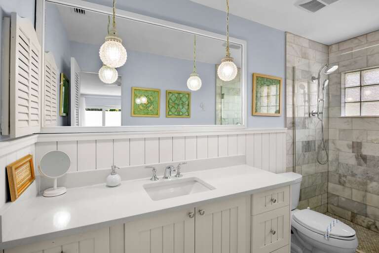 Primary Bathroom, Ensuite