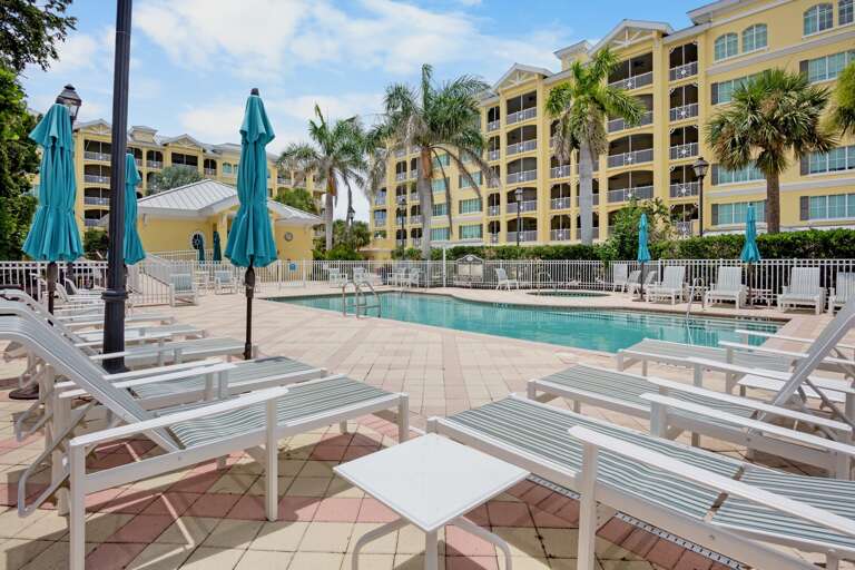 Poolside Loungers