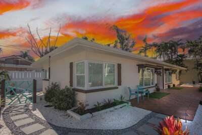 Sunshine on Siesta by Siesta Key Luxury Rental Properties