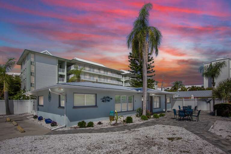 Sun N Sea #2 by Siesta Key Luxury Rental Properties