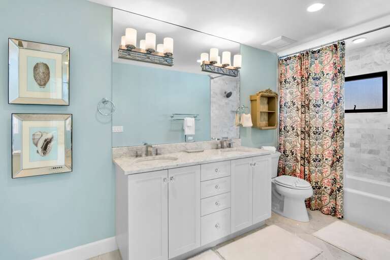Primary Ensuite Bathroom