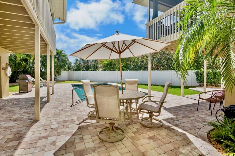 Outdoor Dining Area