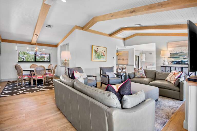 Second Spacious Open Living Space w/ TV