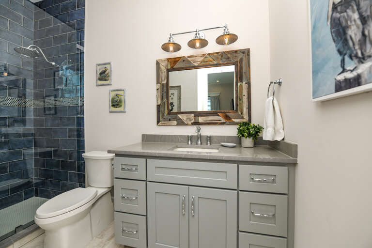 Third Bedroom (3rd floor), Ensuite Bathroom