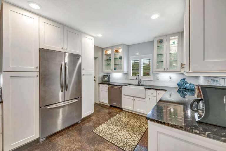 Fully equipped kitchen
