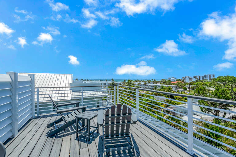 Rooftop Deck