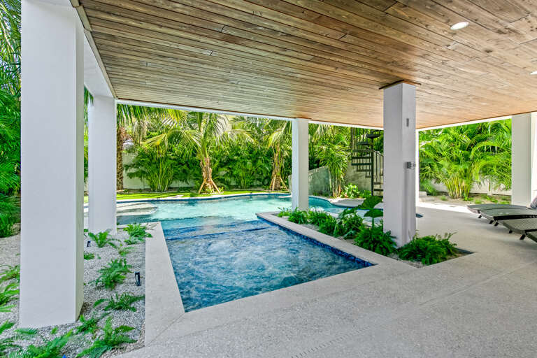 Private Pool