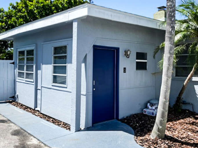 Ringling Cottage - Lido Key Vacations