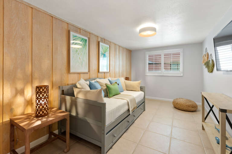 Second Bedroom - Twin Trundle