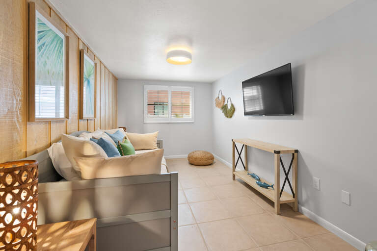 Second Bedroom - Twin Trundle