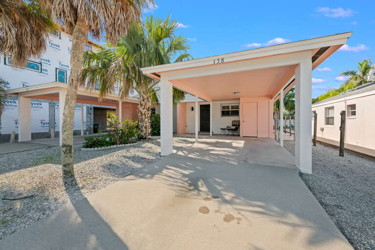 Summer Lovin' - Lido Key Vacations