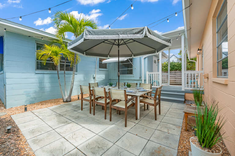 Outdoor Dining Area