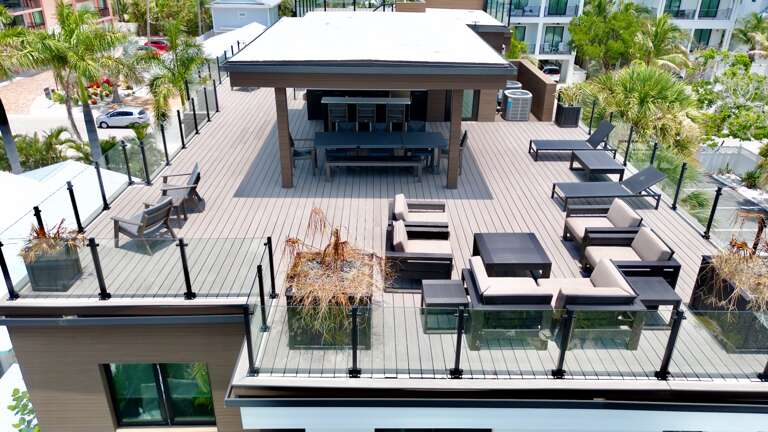 Rooftop Dining and Lounge with Outdoor Kitchen
