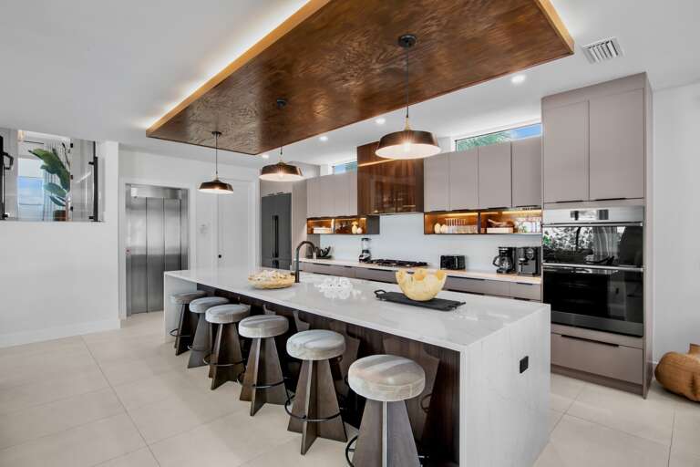 Spacious Kitchen and Island Area