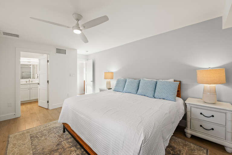 Second Bedroom - King