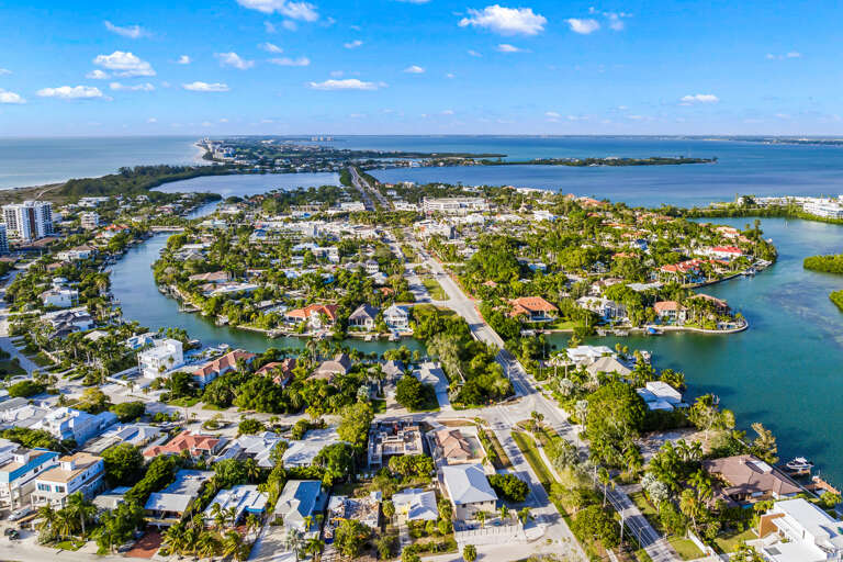 The Pink Flamingo - Lido Key Vacations
