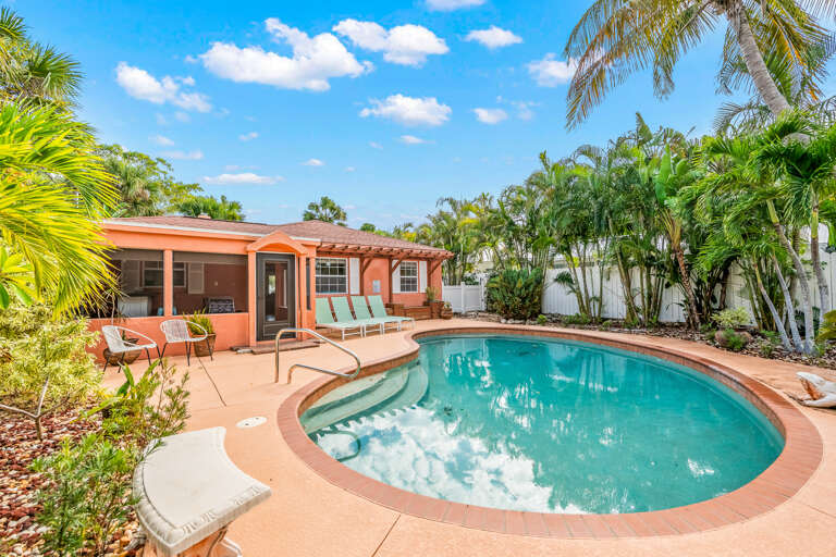 The Pink Flamingo - By Lido Key Vacations