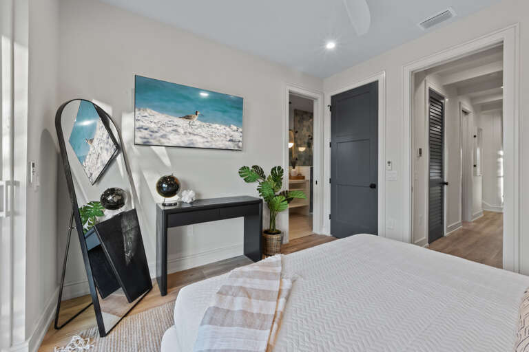 Second Bedroom - King