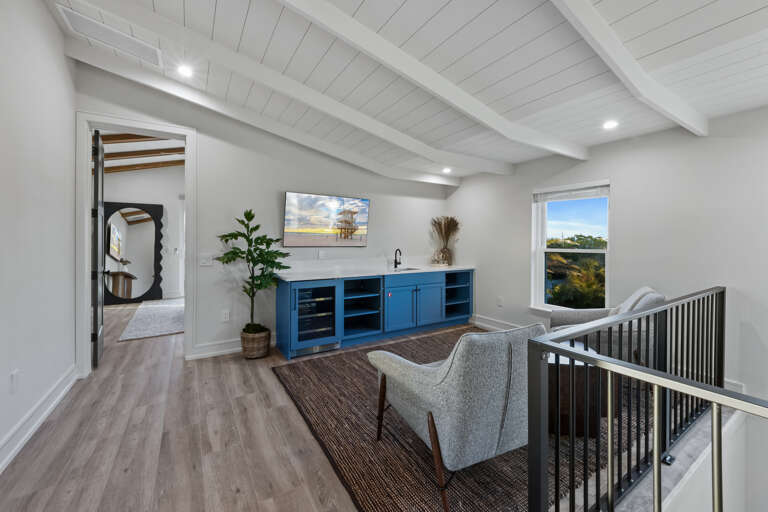 Upstairs Living Area with Wet Bar