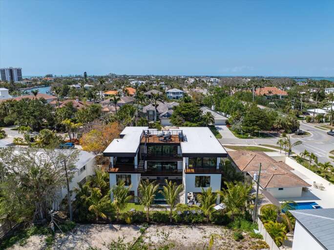 Lido Luxe Estate by Lido Key Vacations
