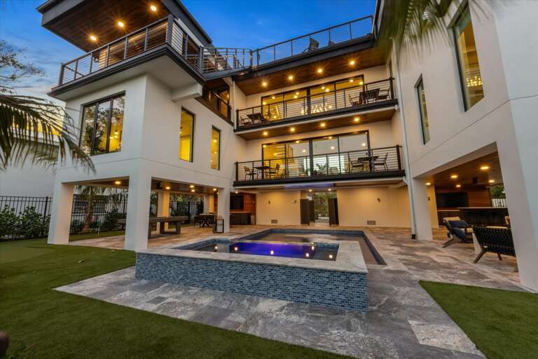 Lido Luxe Estate by Lido Key Vacations