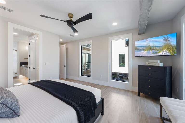 Primary Bedroom, King