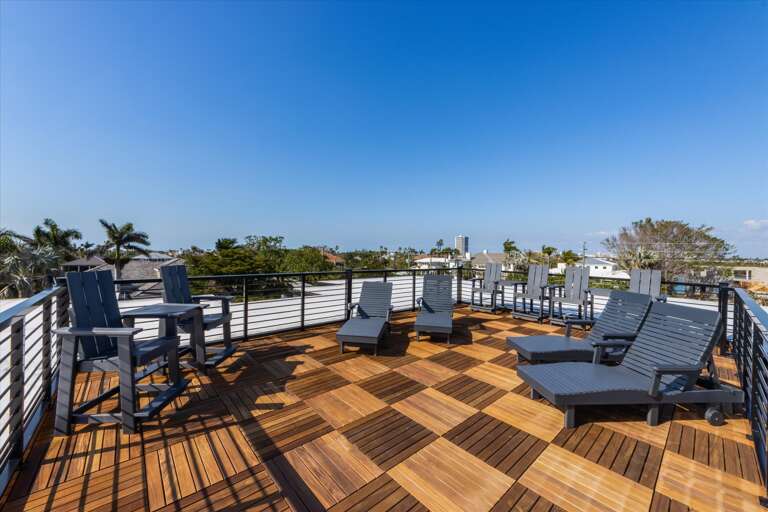 Rooftop Deck