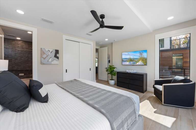 Third Bedroom, King