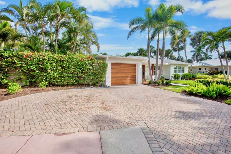The Palm by Lido Key Vacations