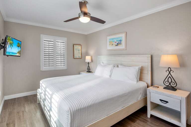 Master Bedroom, King